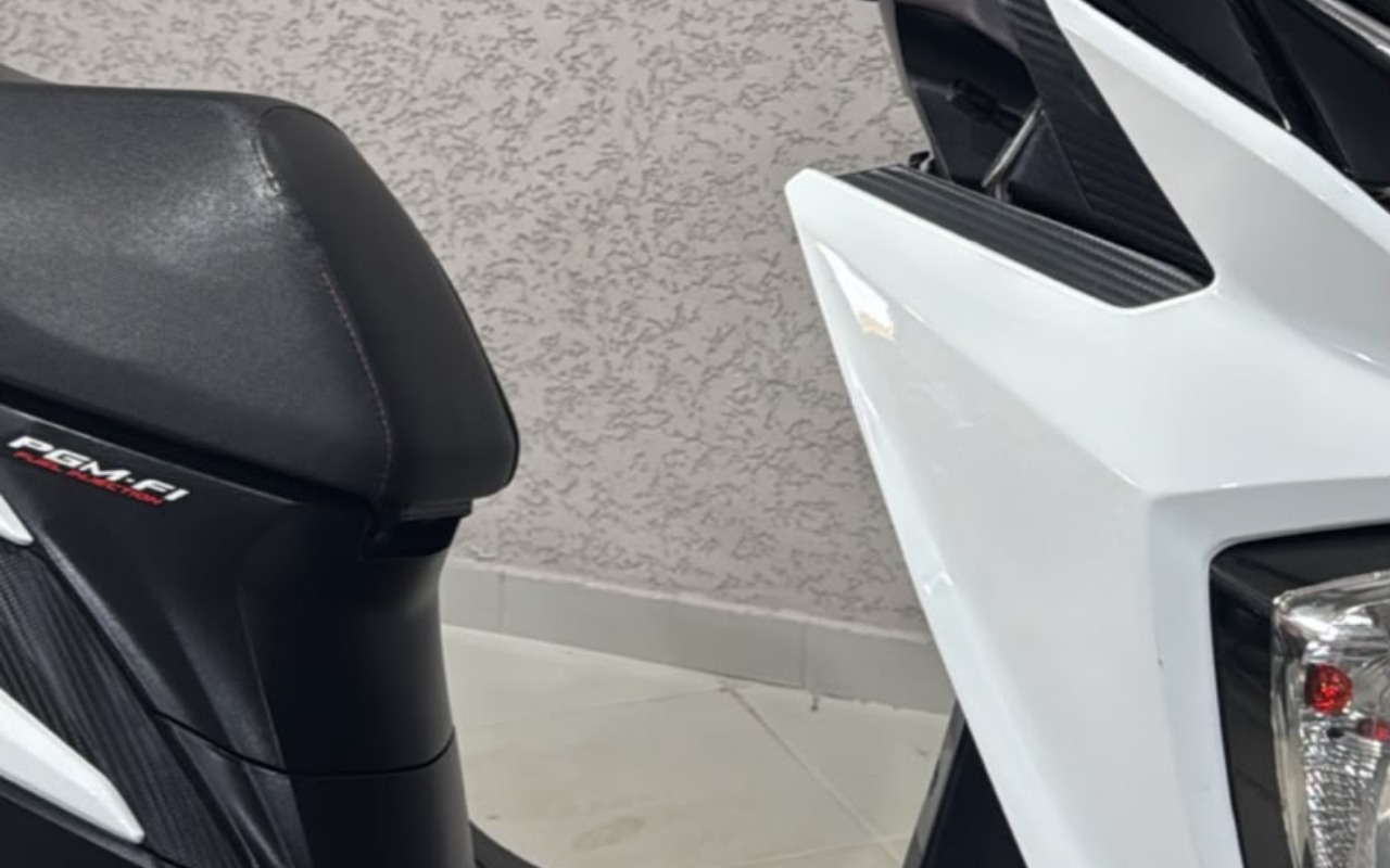 imagem-https://www.socarrao.com.br/sc-vehicle-images-prod/2919356/1785352608703-V2hhdHNBcHAgSW1hZ2UgMjAyNi0wNy0yOSBhdCAxNi4wNi4zNC5qcGVn.jpeg