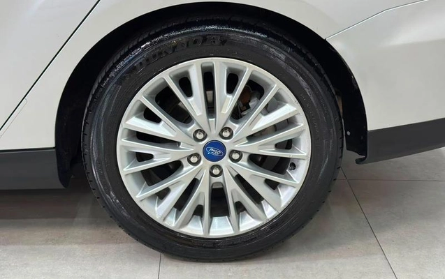 imagem-https://www.socarrao.com.br/sc-vehicle-images-prod/2919557/1789673056929-8328584_15_B_e842186bb2.jpeg