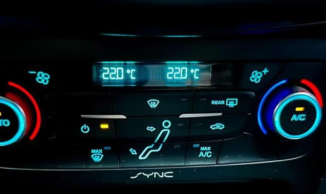 imagem-https://www.socarrao.com.br/sc-vehicle-images-prod/2919557/1789673056938-8328584_9_B_487e185338.jpeg