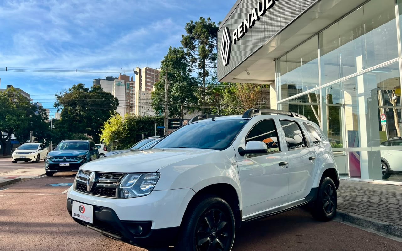 Renault Duster 2018 Branco — foto 1 de 3