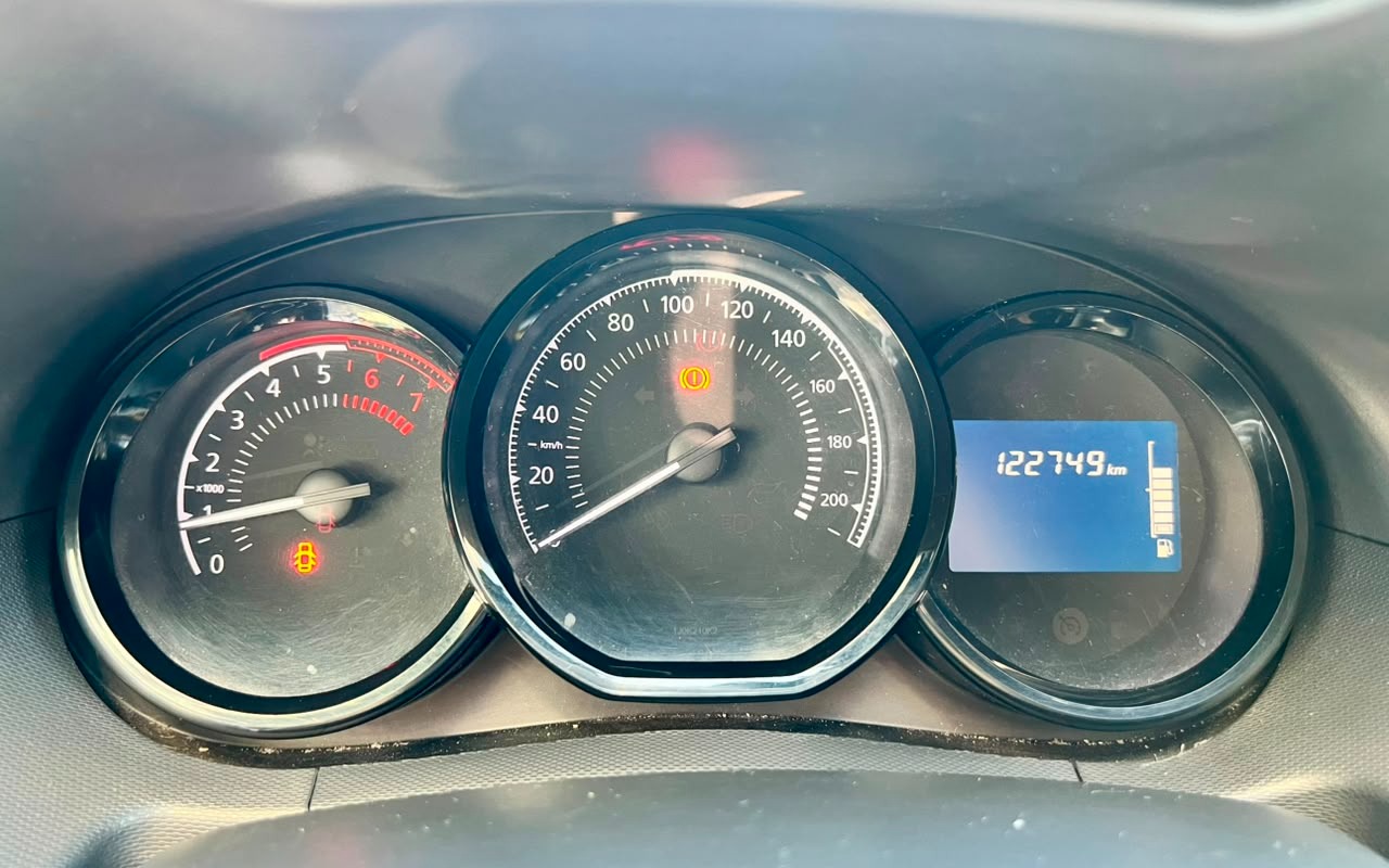 imagem-https://www.socarrao.com.br/sc-vehicle-images-prod/2919884/1785354012195-ZGYyNzY4ZTItYmU3ZS00MzIzLTkxYTktODYwN2EyZDg0MGFmLmpwZw.jpg