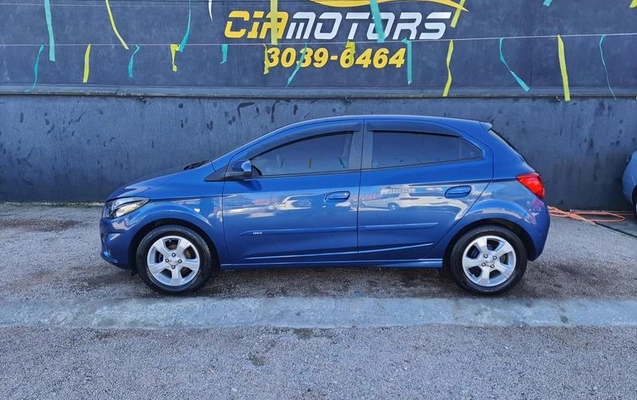 imagem-https://www.socarrao.com.br/sc-vehicle-images-prod/2919931/1785958657060-8328638_14_B_9529dd0a22.jpeg