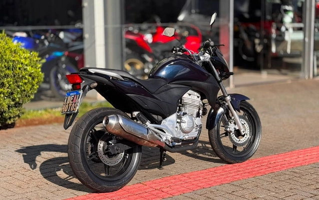 imagem-https://www.socarrao.com.br/sc-vehicle-images-prod/2920105/1785354651774-334a02b45f494353a60e8ba768007277_1785354591812.jpg