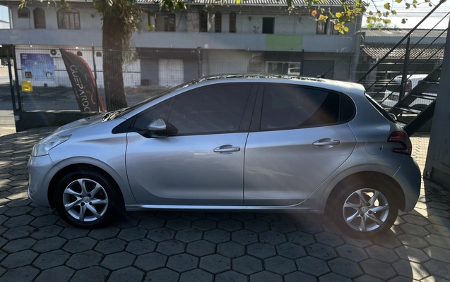 imagem-https://www.socarrao.com.br/sc-vehicle-images-prod/2920346/1785355266147-1_101304.jpg