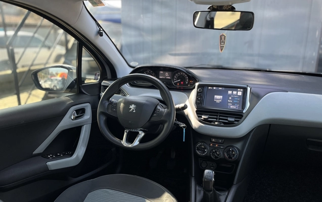 imagem-https://www.socarrao.com.br/sc-vehicle-images-prod/2920346/1785355266156-1_101317.jpg