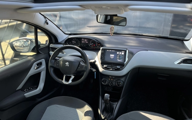 imagem-https://www.socarrao.com.br/sc-vehicle-images-prod/2920346/1785355266166-1_101321.jpg