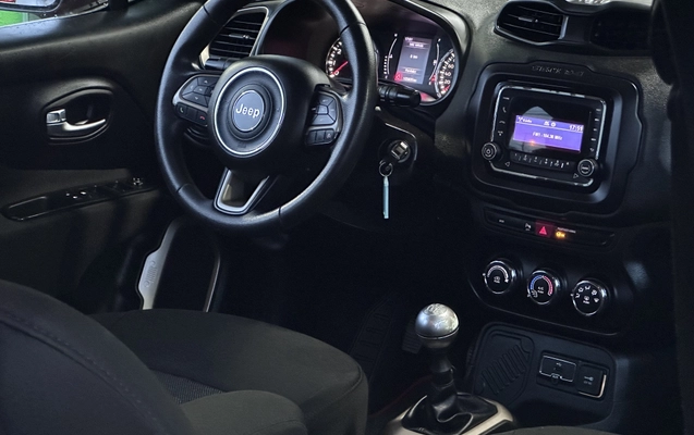 imagem-https://www.socarrao.com.br/sc-vehicle-images-prod/2920499/1785355594947-003_8b05d12d8a355bcaf86a23da7fa94f79.jpeg
