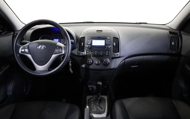imagem-https://www.socarrao.com.br/sc-vehicle-images-prod/2920563/1787845267785-8307545_11_B_8d36926d44.jpeg
