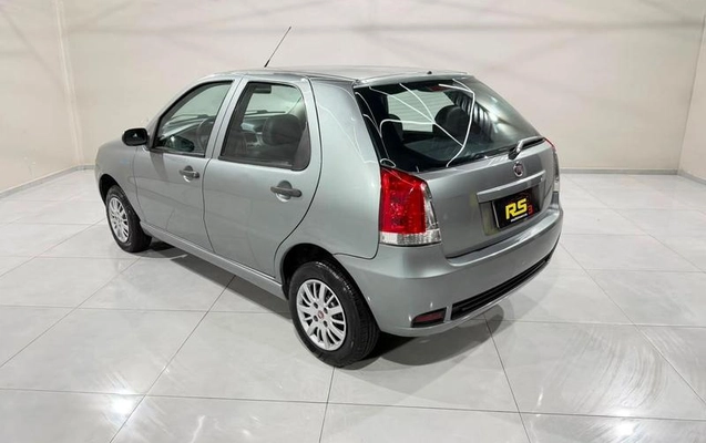 imagem-https://www.socarrao.com.br/sc-vehicle-images-prod/2920565/1792671654305-8281634_14_B_d24c74bbd6.jpeg