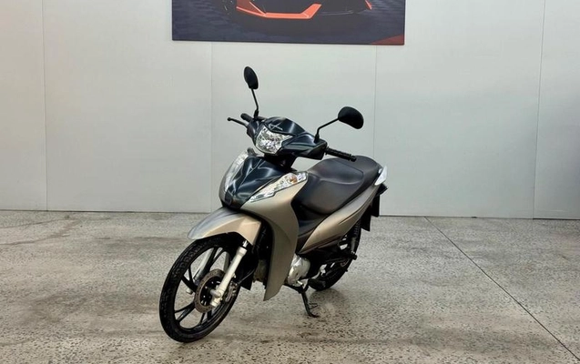 imagem-https://www.socarrao.com.br/sc-vehicle-images-prod/2920585/1785355828614-8266858_0_B_14efb53f9f.jpeg