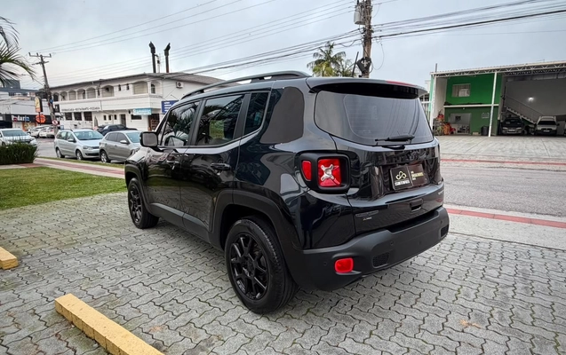 imagem-https://www.socarrao.com.br/sc-vehicle-images-prod/2920815/1785356541364-36bba4af-8890-4478-a4a6-7825b07288c9.jpg