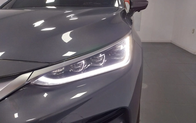imagem-https://www.socarrao.com.br/sc-vehicle-images-prod/2920942/1787859498886-NQ1oVjI3S8K2VcjJgrvgOgVCv1KWYmIs.jpg