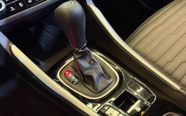 imagem-https://www.socarrao.com.br/sc-vehicle-images-prod/2921067/1789074159454-8328895_7_B_bbb353a900.jpeg