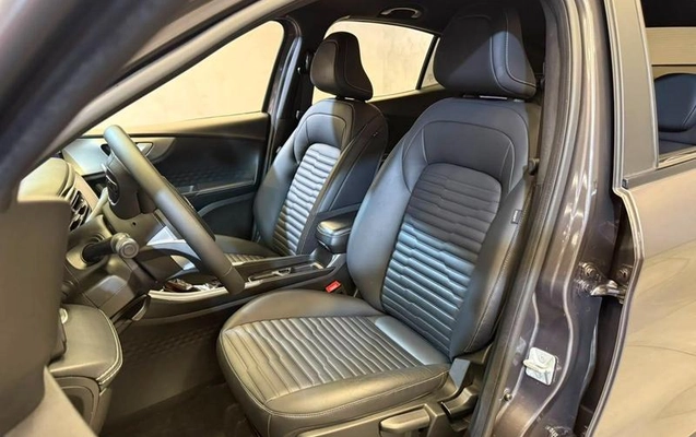 imagem-https://www.socarrao.com.br/sc-vehicle-images-prod/2921067/1789074159459-8328895_12_B_7e36724fa9.jpeg