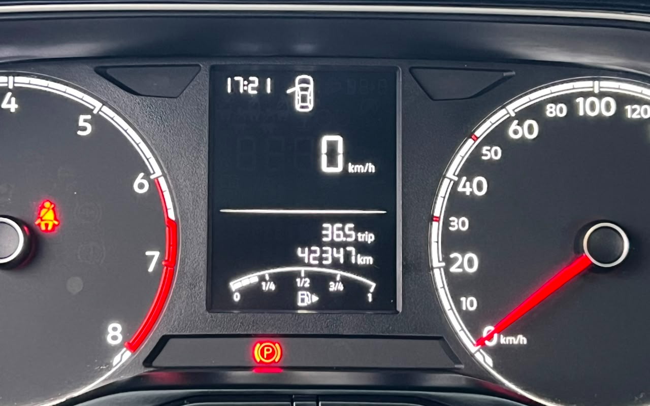 imagem-https://www.socarrao.com.br/sc-vehicle-images-prod/2921593/1785358639158-V2hhdHNBcHAgSW1hZ2UgMjAyNi0wNy0yOSBhdCAxNy4zMS4wNi5qcGVn.jpeg