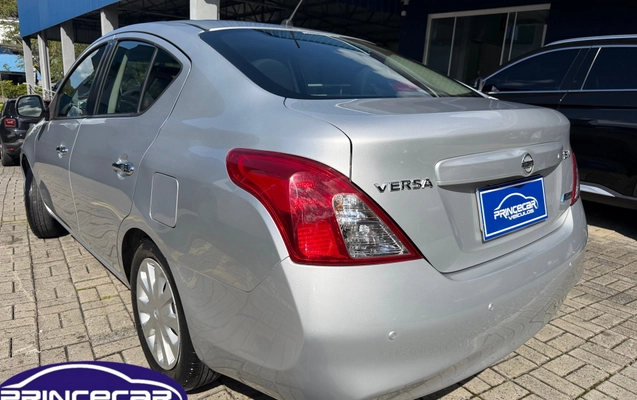 imagem-https://www.socarrao.com.br/sc-vehicle-images-prod/2922443/1786134828349-6064a14f02ea43659f666dd25f3b230a_1786134781531.jpg