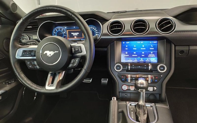 imagem-https://www.socarrao.com.br/sc-vehicle-images-prod/2922444/1788295489505-8278990_11_B_5cba78e785.jpeg