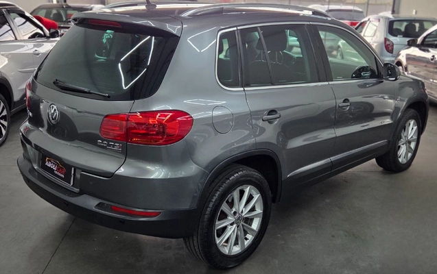 imagem-https://www.socarrao.com.br/sc-vehicle-images-prod/2922845/1789075619776-gb-68323af.jpg