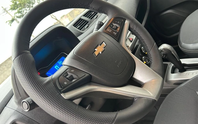 imagem-https://www.socarrao.com.br/sc-vehicle-images-prod/2922931/1785361678860-gb-4dda636.jpeg