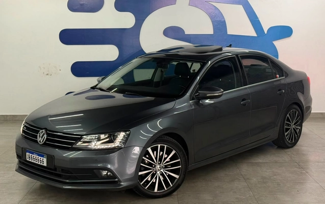 imagem-https://www.socarrao.com.br/sc-vehicle-images-prod/2923070/1785362135699-de2ea280-cd9d-443b-a22f-f926412a73cc.jpg