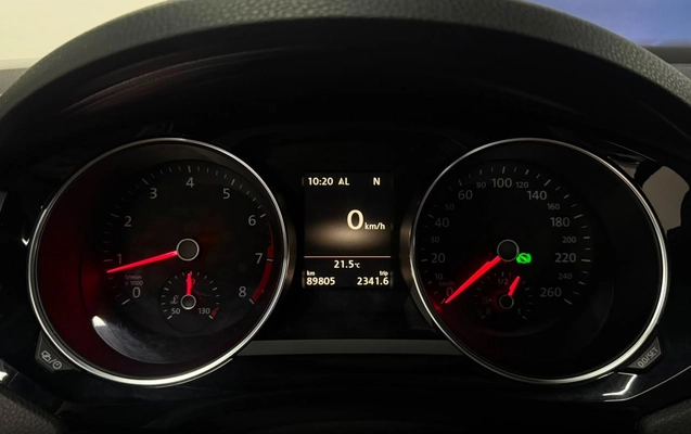 imagem-https://www.socarrao.com.br/sc-vehicle-images-prod/2923070/1785362135703-cdc881f7-c6ec-4670-9086-d7cd1bdf5fc6.jpg
