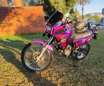 Honda NX 350 SAHARA 1997 Roxo — foto 1 de 3