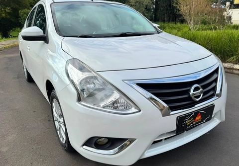 Nissan VERSA 2018 Branco — foto 1 de 3