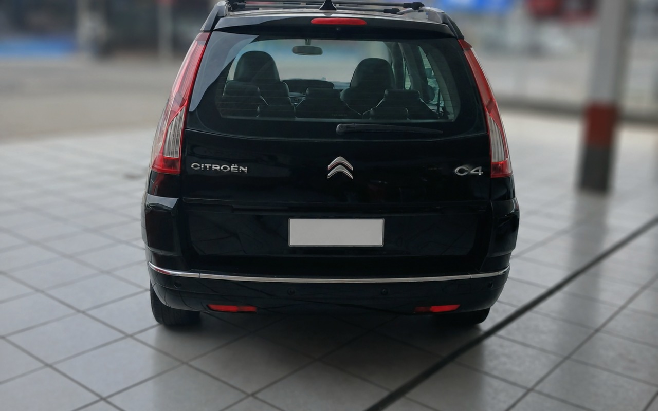 imagem-https://www.socarrao.com.br/sc-vehicle-images-prod/2937188/1785412818394-ZmlsZV8wMDAwMDAwMGZkZTA4MjBlYjkwMWNjMDMzZDRhNWIzNi5wbmc.png