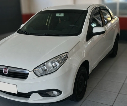 Fiat Grand Siena 2014 Branco — foto 1 de 3