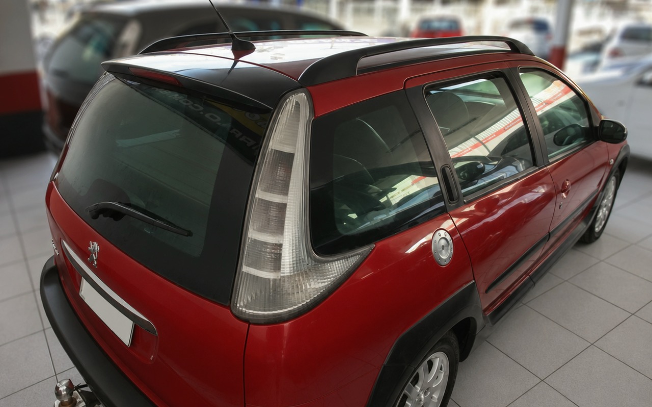 imagem-https://www.socarrao.com.br/sc-vehicle-images-prod/2937217/1785413876924-ZmlsZV8wMDAwMDAwMDE5YTg4MjBlOTcyZWJhMzA0Nzg0MmU1Yi5wbmc.png
