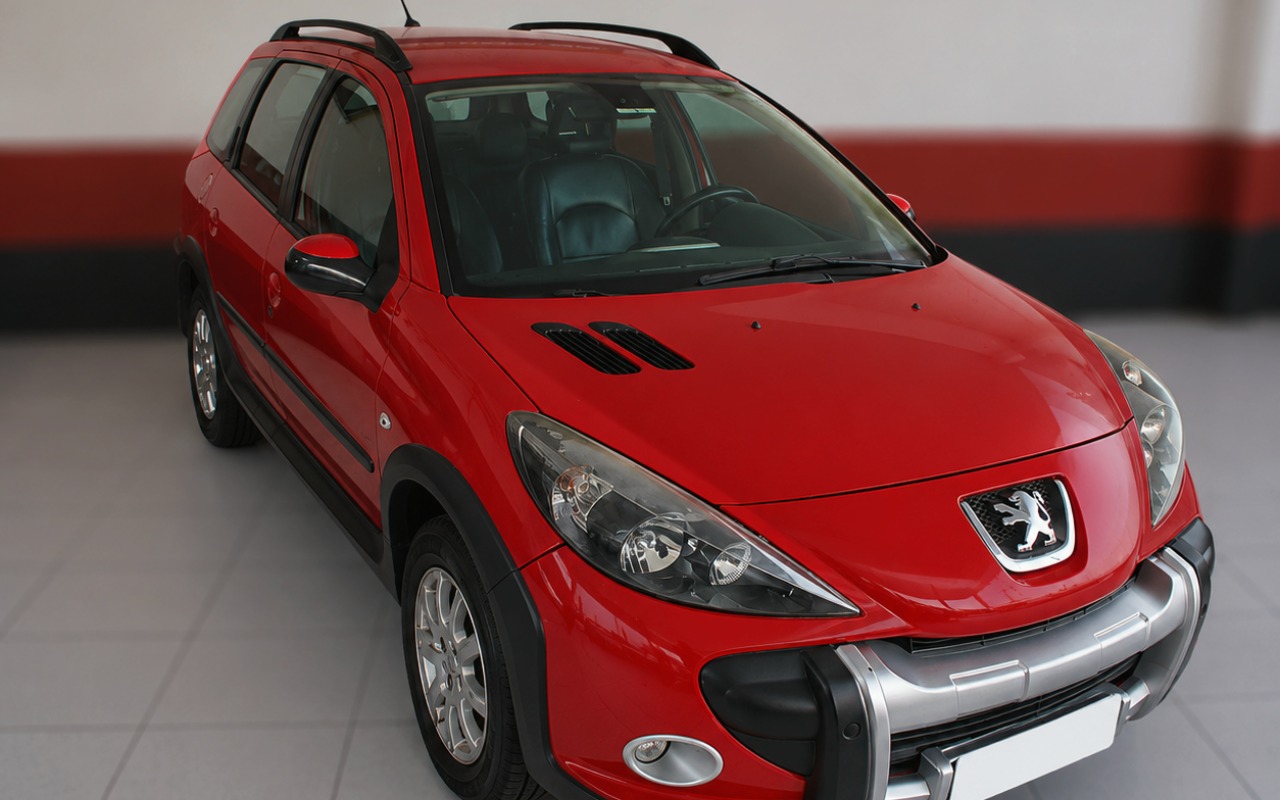imagem-https://www.socarrao.com.br/sc-vehicle-images-prod/2937217/1785413876989-ZmlsZV8wMDAwMDAwMGMyNzg4MjBlYTcwYmU1MDA4MGE0MGYwMi5wbmc.png