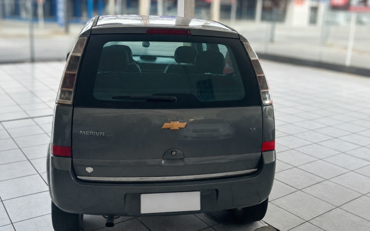 imagem-https://www.socarrao.com.br/sc-vehicle-images-prod/2937278/1786028708608-ZmlsZV8wMDAwMDAwMDJmMTg4MjBlYjJiMzgyYTNmZmRiMjYxNy5wbmc.png