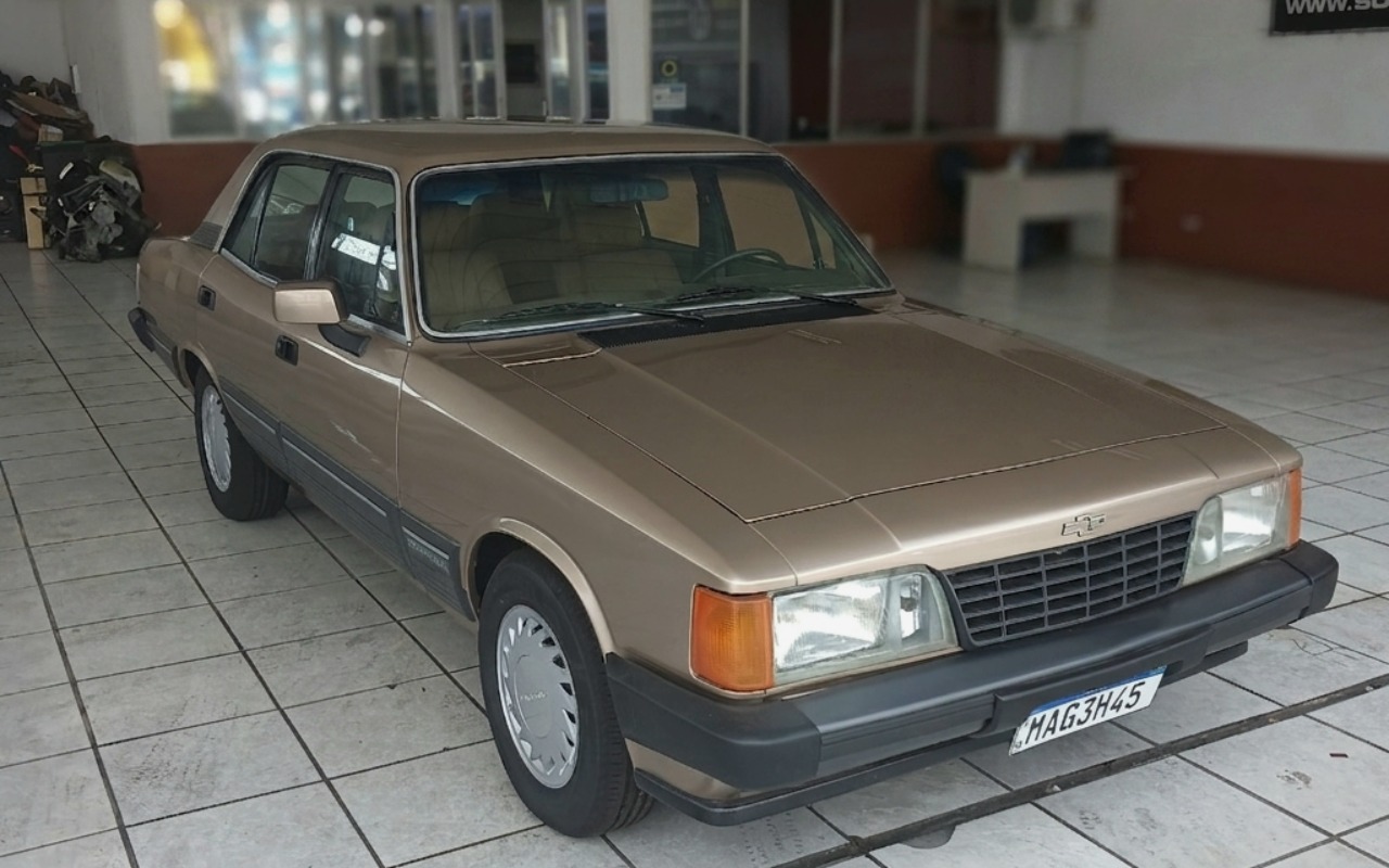 imagem-https://www.socarrao.com.br/sc-vehicle-images-prod/2937308/1785414240160-MTc4NDY0MzQ0MTcyNi5wbmc.png