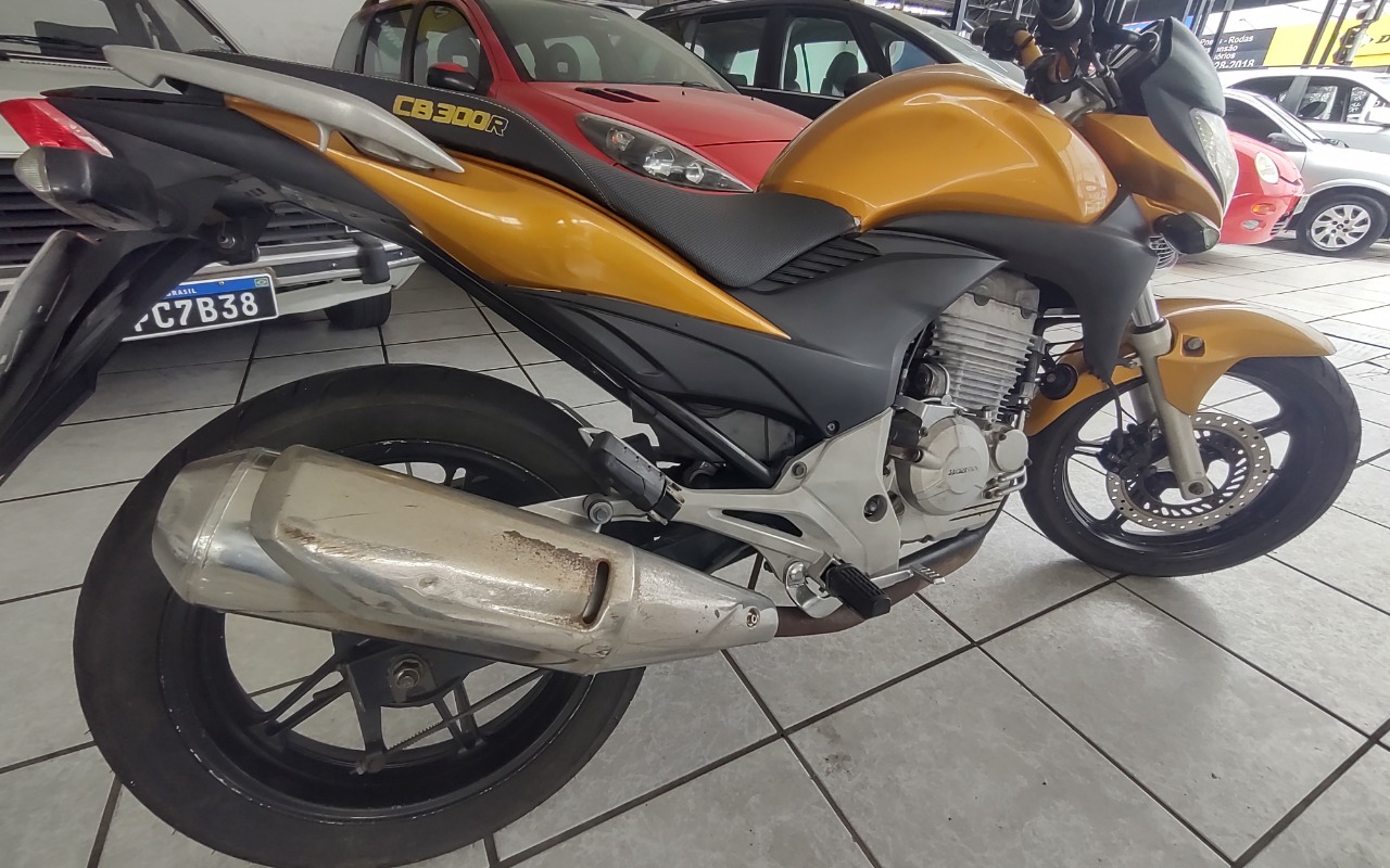 imagem-https://www.socarrao.com.br/sc-vehicle-images-prod/2937369/1785933079100-SU1HXzIwMjYwODA0XzE0MzMyNjU3N19IRFIuanBn.jpg