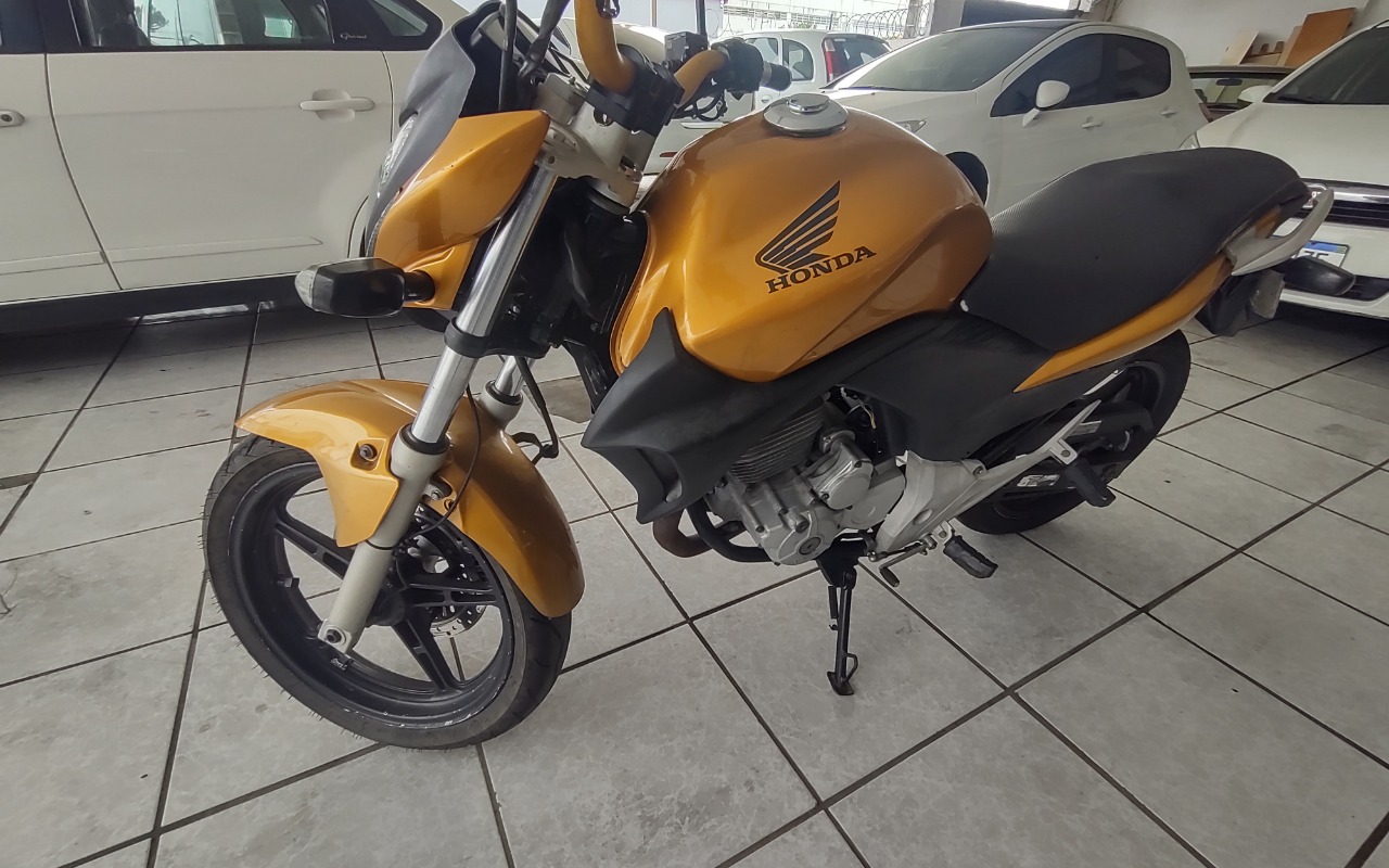 imagem-https://www.socarrao.com.br/sc-vehicle-images-prod/2937369/1785933079155-SU1HXzIwMjYwODA0XzE0MzI0Mzg5MV9IRFIuanBn.jpg