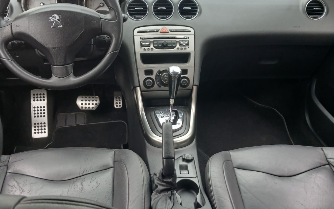 imagem-https://www.socarrao.com.br/sc-vehicle-images-prod/2937406/1785414990047-U2NyZWVuc2hvdF8yMDI2MDczMF8wOTM0NThfR2FsbGVyeS5qcGc.jpg