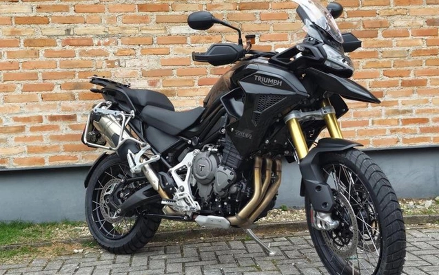 imagem-https://www.socarrao.com.br/sc-vehicle-images-prod/2937437/1789481642159-8330069_6_B_0fb73afb49.jpeg