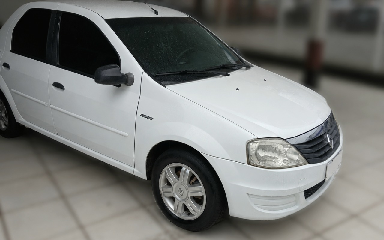 imagem-https://www.socarrao.com.br/sc-vehicle-images-prod/2937482/1785415126958-ZmlsZV8wMDAwMDAwMDQ3Njg4MjBlYWUzNmE3MTg1YWIxZDVjYS5wbmc.png