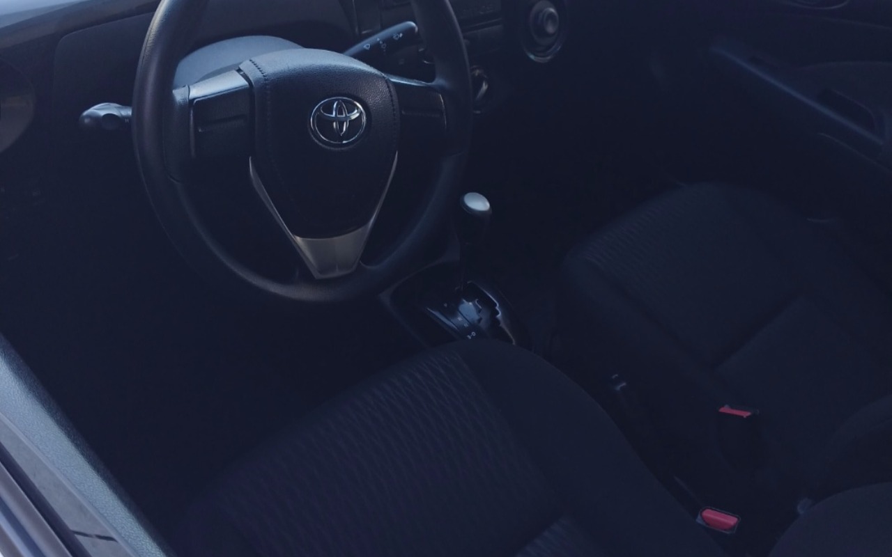 imagem-https://www.socarrao.com.br/sc-vehicle-images-prod/2937614/1785415634227-U2NyZWVuc2hvdF8yMDI2MDczMF8wOTQ0NTZfR2FsbGVyeS5qcGc.jpg