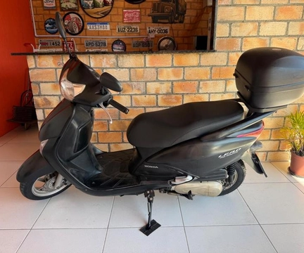 Honda LEAD 110 2012 Preto — foto 1 de 3