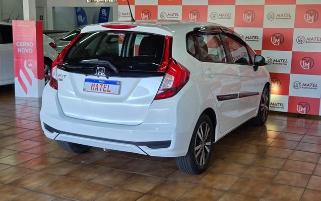 imagem-https://www.socarrao.com.br/sc-vehicle-images-prod/2937823/1789154580316-8222526_1_B_34cff97e8e.jpeg
