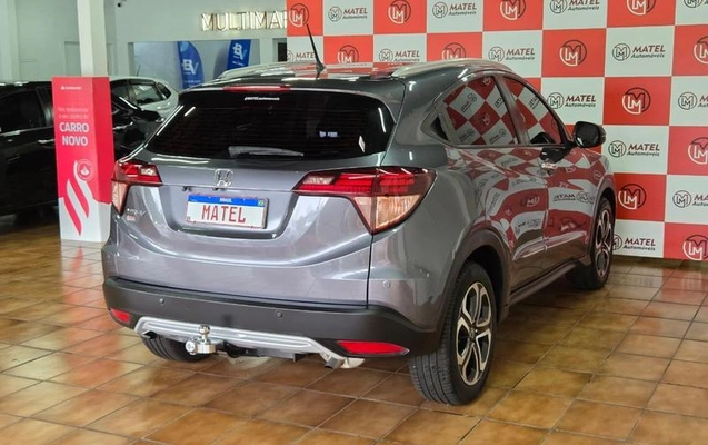 imagem-https://www.socarrao.com.br/sc-vehicle-images-prod/2937844/1789067254958-8257727_2_B_8e66585457.jpeg
