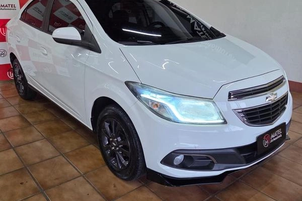 imagem-https://www.socarrao.com.br/sc-vehicle-images-prod/2937887/1786563780316-8136303_0_B_f8885c7714.jpeg