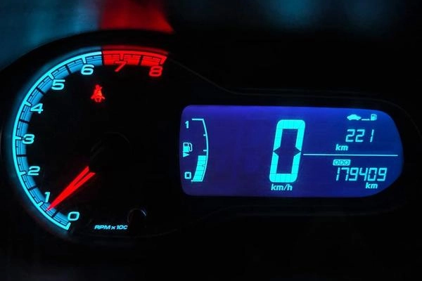imagem-https://www.socarrao.com.br/sc-vehicle-images-prod/2937887/1786563780336-8136303_14_B_420d032abe.jpeg