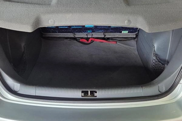 imagem-https://www.socarrao.com.br/sc-vehicle-images-prod/2937896/1785415649928-8200810_10_B_27077fd375.jpeg