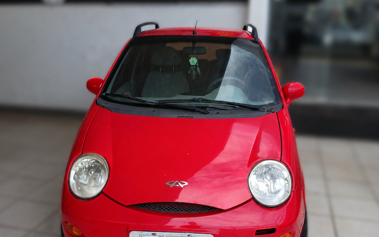 Caoa Chery QQ 1.1/1.0 12V 69cv 5p 2014 Vermelho — foto 1 de 3