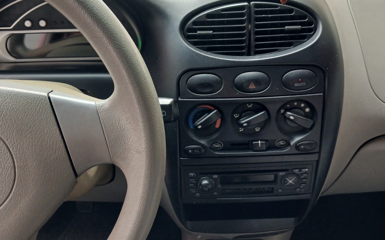 imagem-https://www.socarrao.com.br/sc-vehicle-images-prod/2938166/1785758408001-MjAyNjA4MDNfMDg0NjE4LmpwZw.jpg