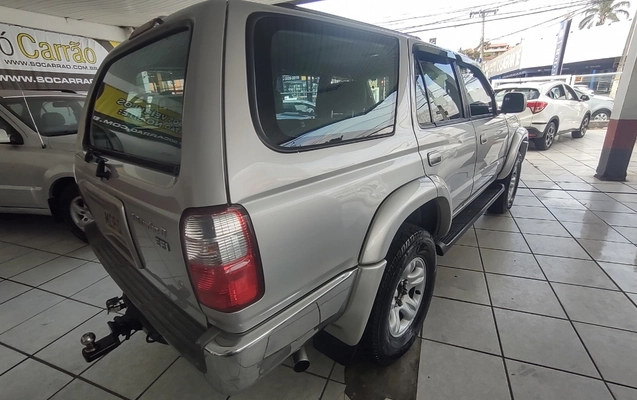 imagem-https://www.socarrao.com.br/sc-vehicle-images-prod/2938227/1785417253789-SU1HXzIwMjYwMzE4XzA4NDAxNzcwOF9IRFIuanBn.jpg