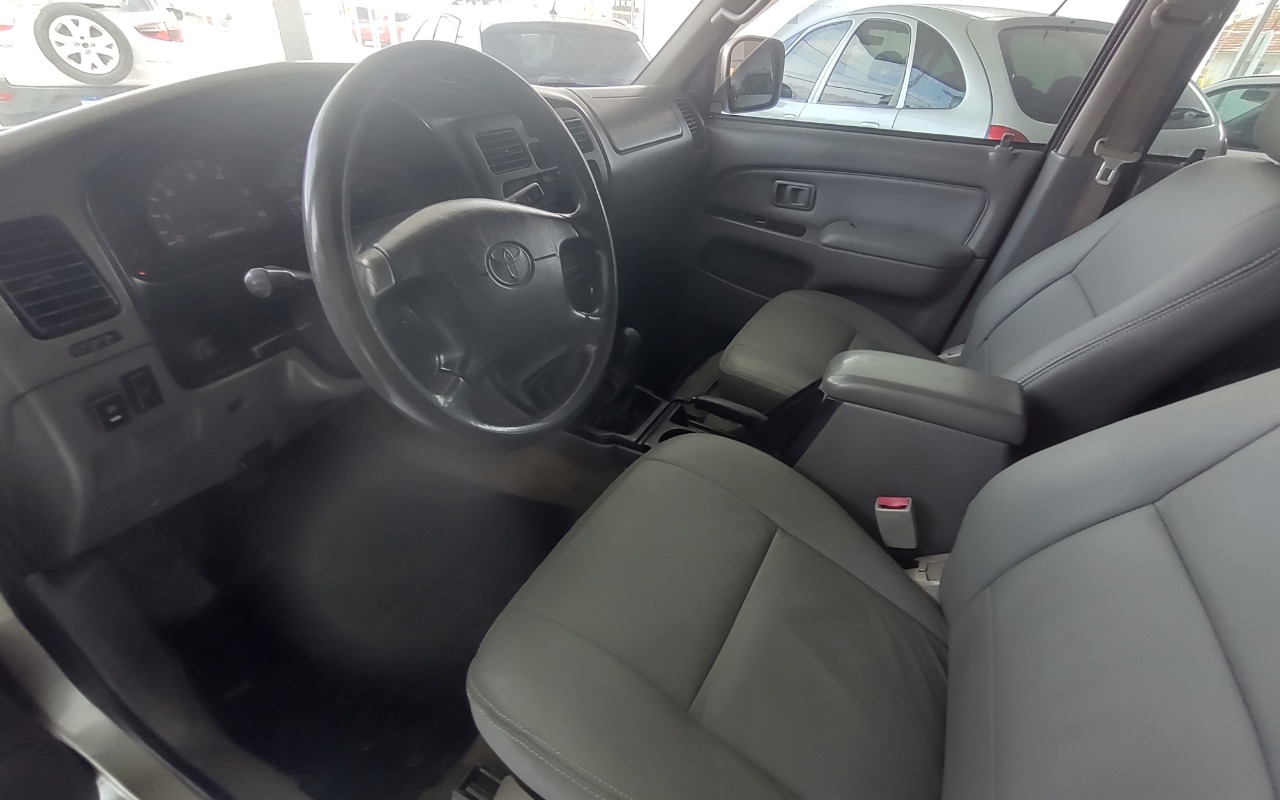 imagem-https://www.socarrao.com.br/sc-vehicle-images-prod/2938227/1785417254104-SU1HXzIwMjYwMzE4XzA4NDA0MDM1MF9IRFIuanBn.jpg