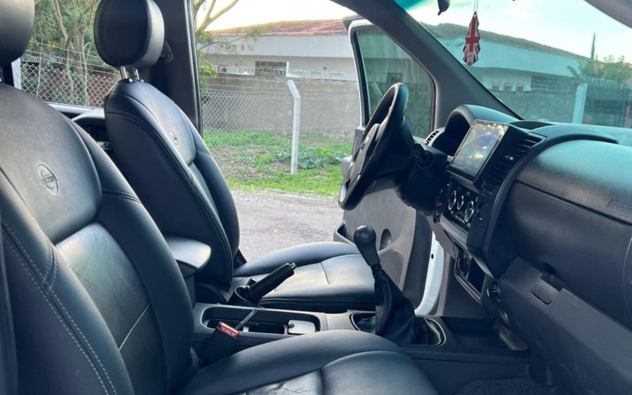 imagem-https://www.socarrao.com.br/sc-vehicle-images-prod/2938293/1785417690304-V2hhdHNBcHAgSW1hZ2UgMjAyNi0wNy0yMyBhdCAxMS4yNy4wOS5qcGVn.jpeg